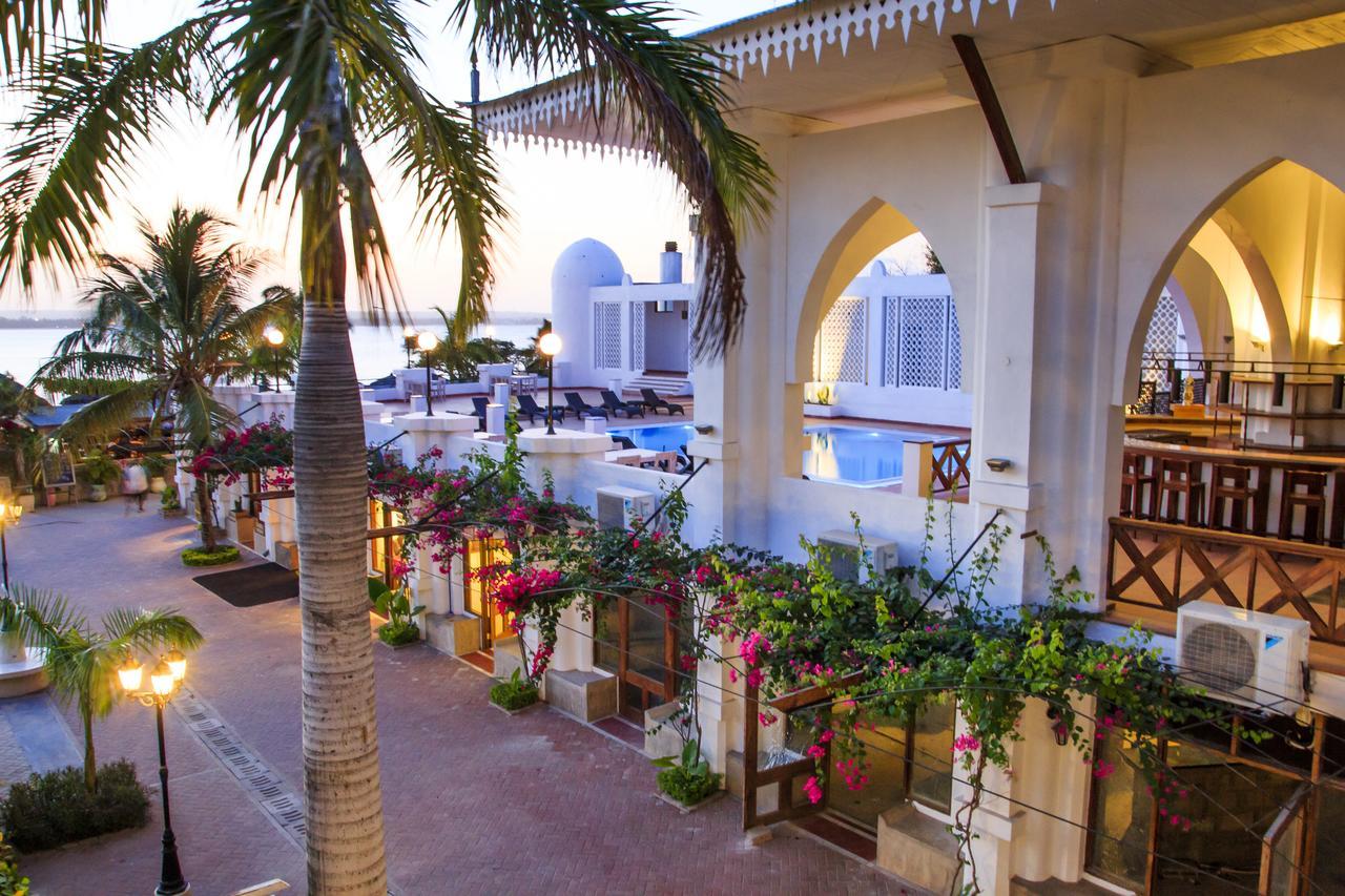 Hotel Slipway Daressalam Exterior foto