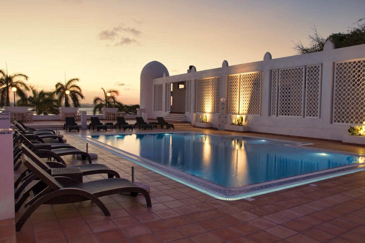 Hotel Slipway Daressalam Exterior foto
